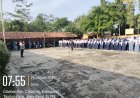 Polsek Cikalong Laksanakan Cooling System Melalui Pembina Upacara di SMP Islam Darul Huda